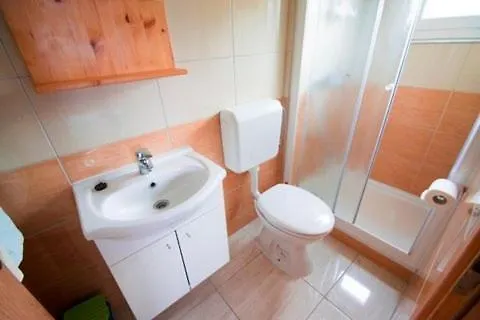 דירה In With Sea View, Terrace, Wifi, Washing Machine 4209-2 סלינה