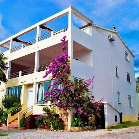 In With Sea View, Terrace, Wifi, Washing Machine 4209-2 Apartmán