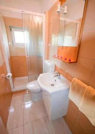 Apartmán In With Sea View, Terrace, Wifi, Washing Machine 4209-2 Seline