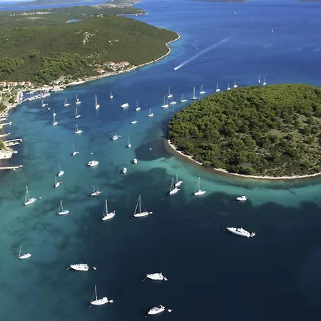 Appartement In With Sea View, Terrace, Wifi, Washing Machine 4209-2 Seline