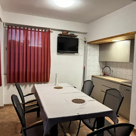 Appartement In With Sea View, Terrace, Wifi, Washing Machine 4209-2 *