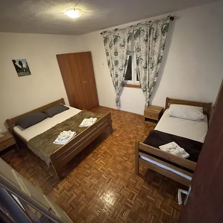 In With Sea View, Terrace, Wifi, Washing Machine 4209-2 Apartmán *