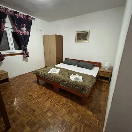Apartment In With Sea View, Terrace, Wifi, Washing Machine 4209-2 Seline