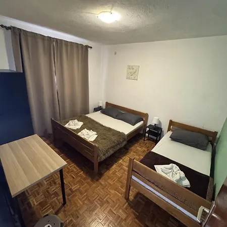 In With Sea View, Terrace, Wifi, Washing Machine 4209-2 Apartmán *