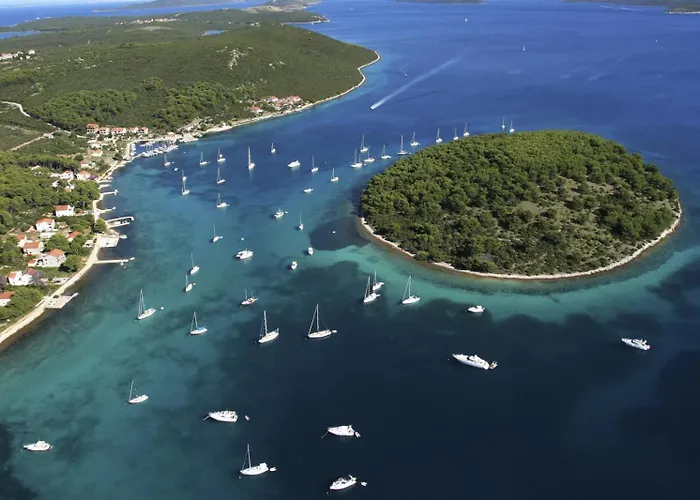 Appartement In With Sea View, Terrace, Wifi, Washing Machine 4209-2 Seline