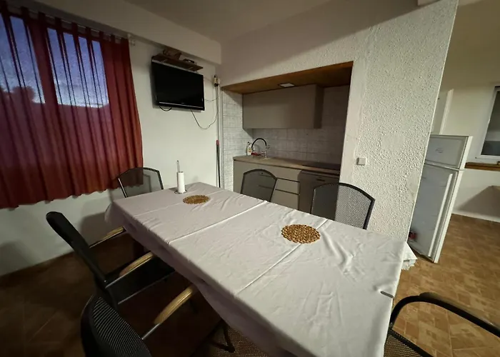 Appartement In With Sea View, Terrace, Wifi, Washing Machine 4209-2 *