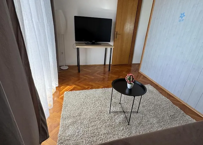 Апартаменты In With Sea View, Terrace, Wifi, Washing Machine 4209-2 *